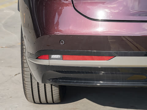 2025�� 825 Pro��