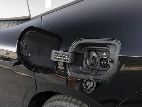 2025�� 240����Ultra H5