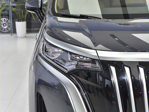 2025�� EV �Ǽݰ� 600 ���������