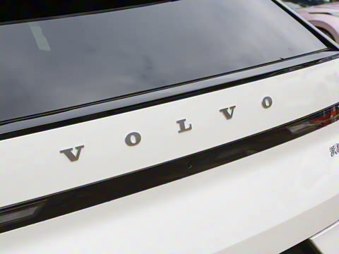 2026�� ������������Plus