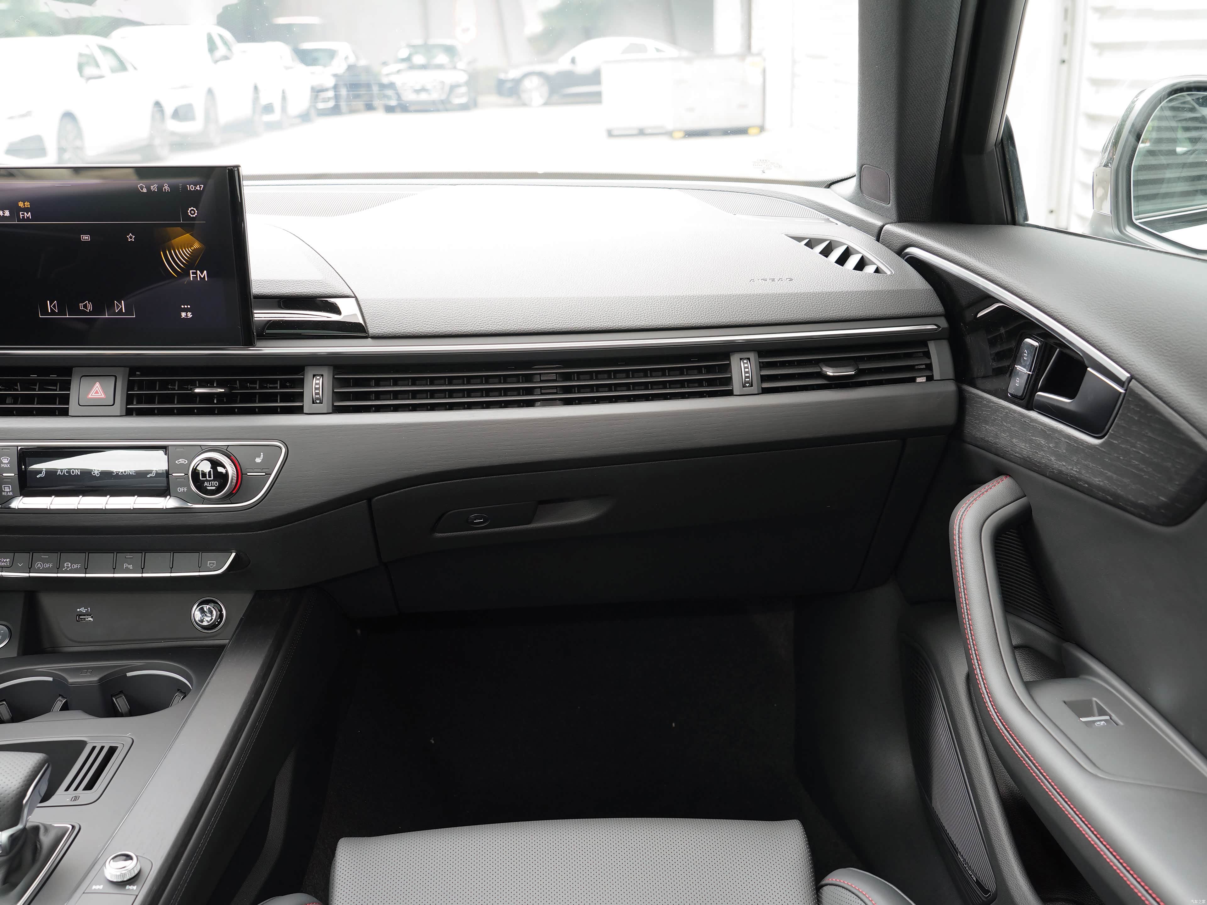Audi A4L, миниатюра 14