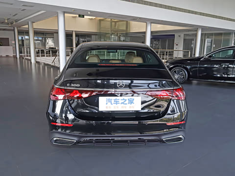 2026�� E 300 �������˶���