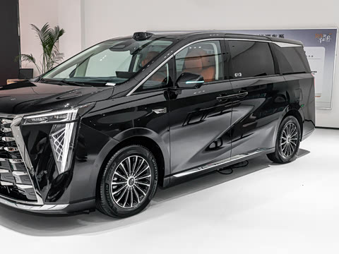 2026�� PHEV L ���� Ultra