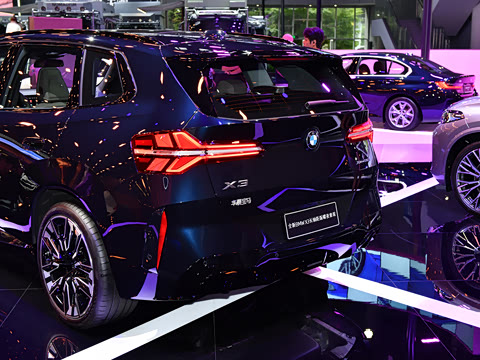 2025�� xDrive30L ������ M�˶���ҹ��װ