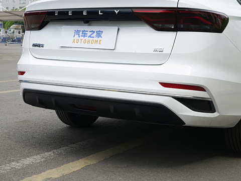 2027�� ���� 1.5L CVT������