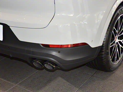 2026�� Cayenne Coup�� 3.0T