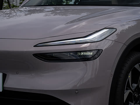 2026�� 85kWh Max+