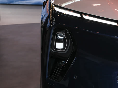 2025�� 102kWh ��ƽ���ر��