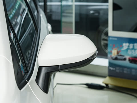 2026�� 1.8L ˫�� �ȷ��