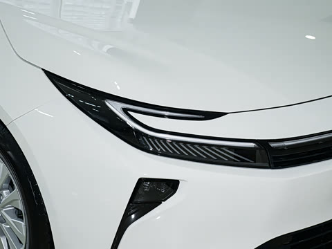 2026�� 1.8L ˫�� �ȷ��