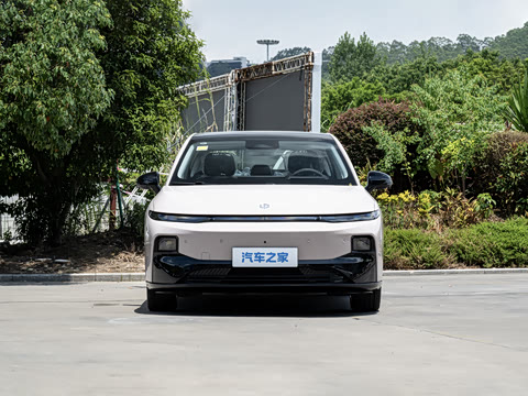 2027�� 590������