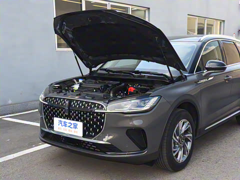 2025�� 2.0T ����������