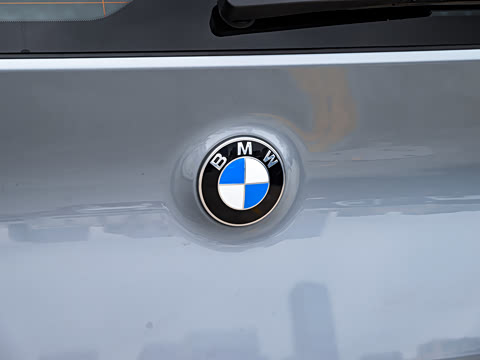2026�� M50 xDrive