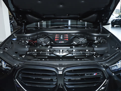 2024�� X5 M ������