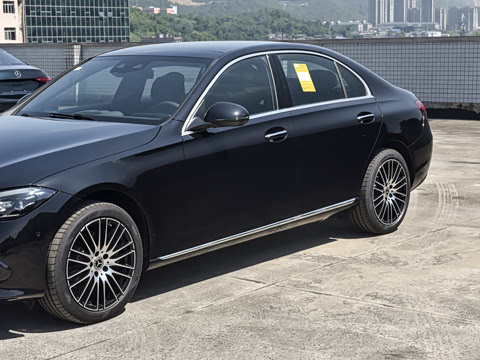 2026�� �Ŀ� C 260 L