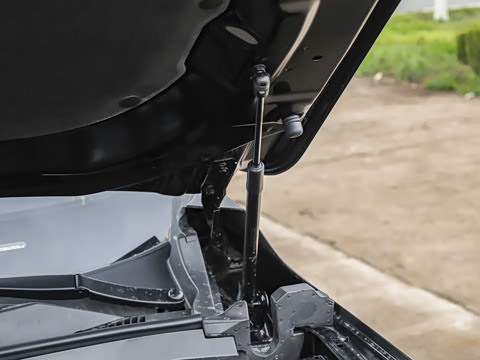 2026�� 1.5T ������