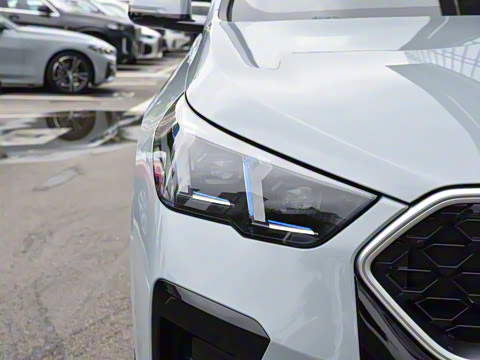 2025�� sDrive25i M�˶���װ