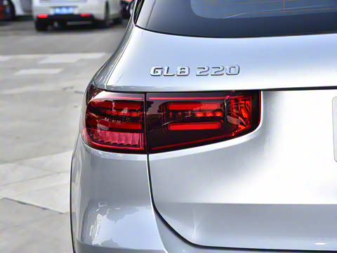 2026�� GLB 220 ������