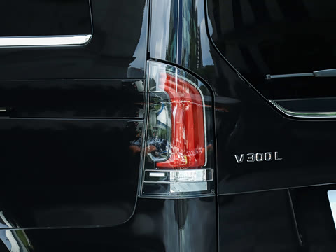 2026�� ����;V580 2.0T �Զ�������