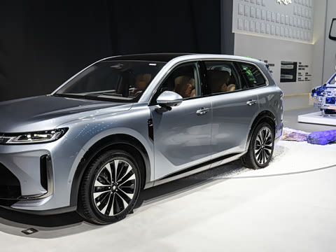 2026�� 235km ����Ǭ��������