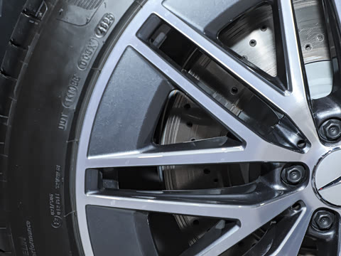 2026�� AMG GLE 53 4MATIC+