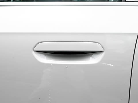 2026�� �Ŀ� eDrive25L M�˶���װ
