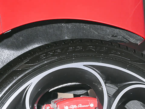 2026�� 2.0T 280HP VELOCE ������