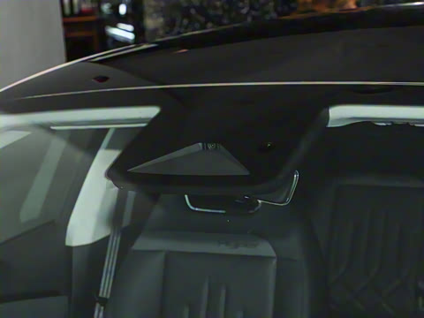 2025�� 560 Lite��