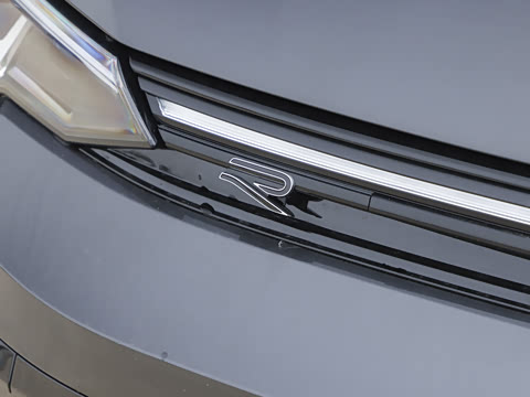 2026�� 300TSI R-Line