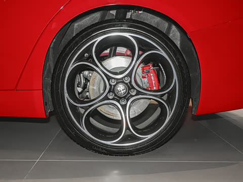 2026�� 2.0T 280HP VELOCE ������