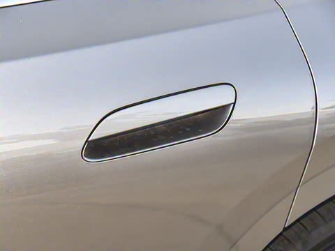 2026�� ������������� 730������