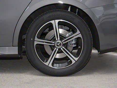 2025�� �Ŀ� A 200 L ʱ����