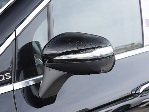 2025�� EQS 680 ���ݰ�