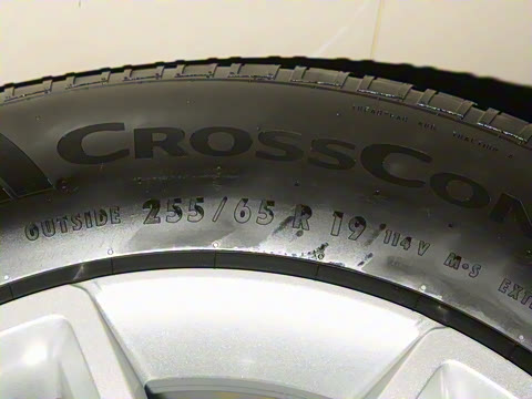 2025�� 90 2.0T P300 S