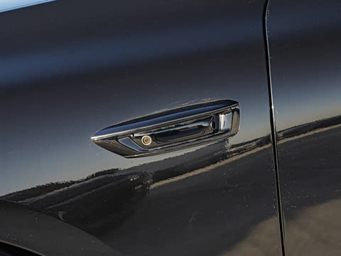 2026�� TFSI quattro 200kW �콢������