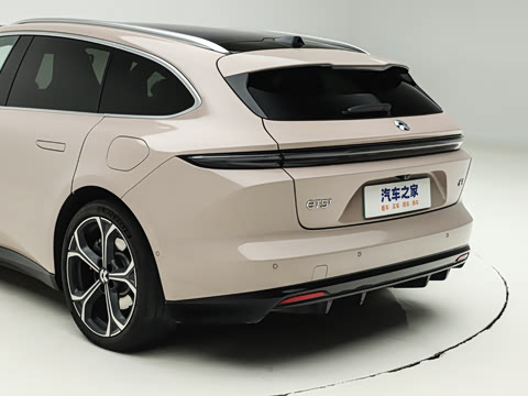 2025�� 100kWh Touring