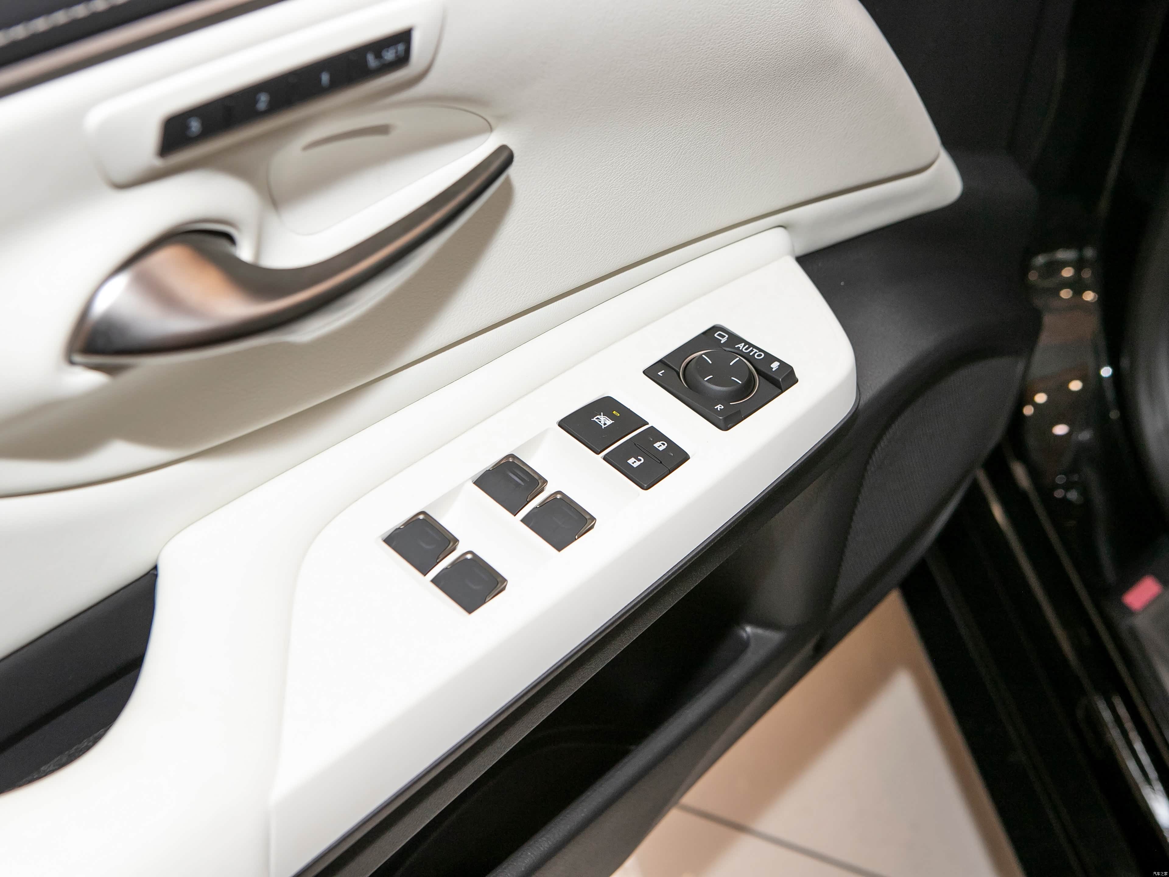 Lexus ES, миниатюра 24