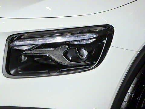 2026�� AMG GLB 35 4MATIC