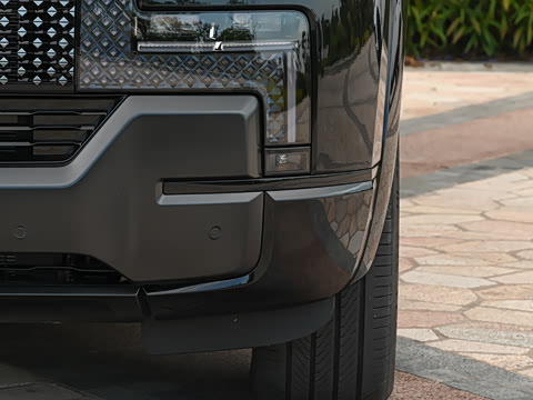 2025�� ������