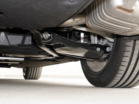 2026�� A8L 45 TFSI quattro ������