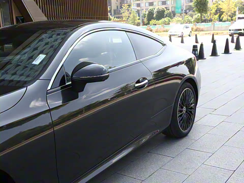 2026�� CLE 300 4MATIC �����ͽ��ܳ�