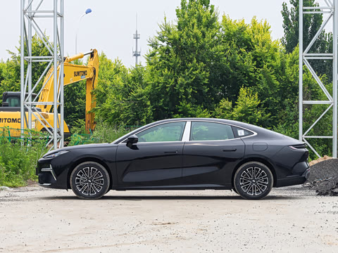 2026�� 225km EM-i Զ���Һ�����