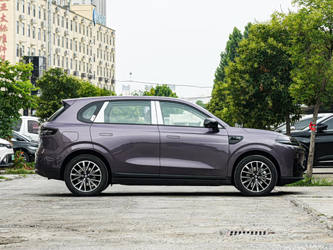 2027�� 610������