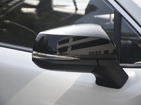 2026�� 2.0L CVT����PLUS��