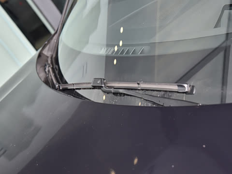 2026�� �Ŀ� xDrive 40Li ������M�˶���ҹ��װ