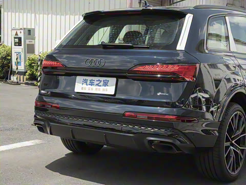 2025�� 55 TFSI quattro S line����ʿ��