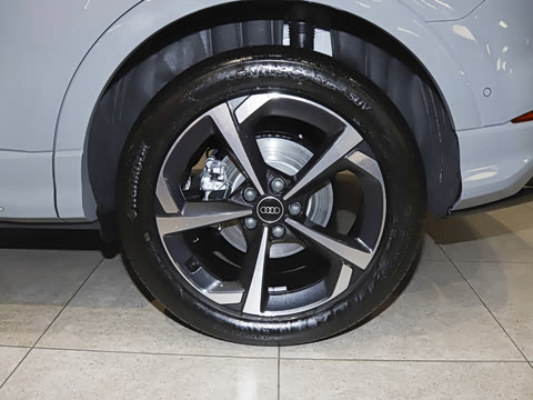 2026�� quattro 45�����ذ� 35TFSI ʱ�ж�����