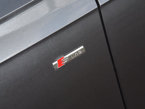 2025�� 55 TFSI quattro S line����ʿ��