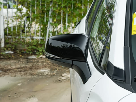 2026�� 2.0L CVT������