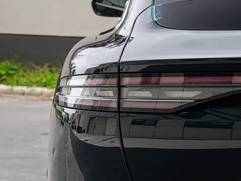 2025�� 260��������������